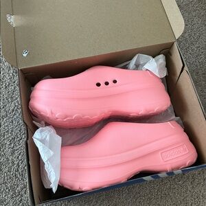 ADIFOM STAN SMITH MULE SHOES in Lucid Pink